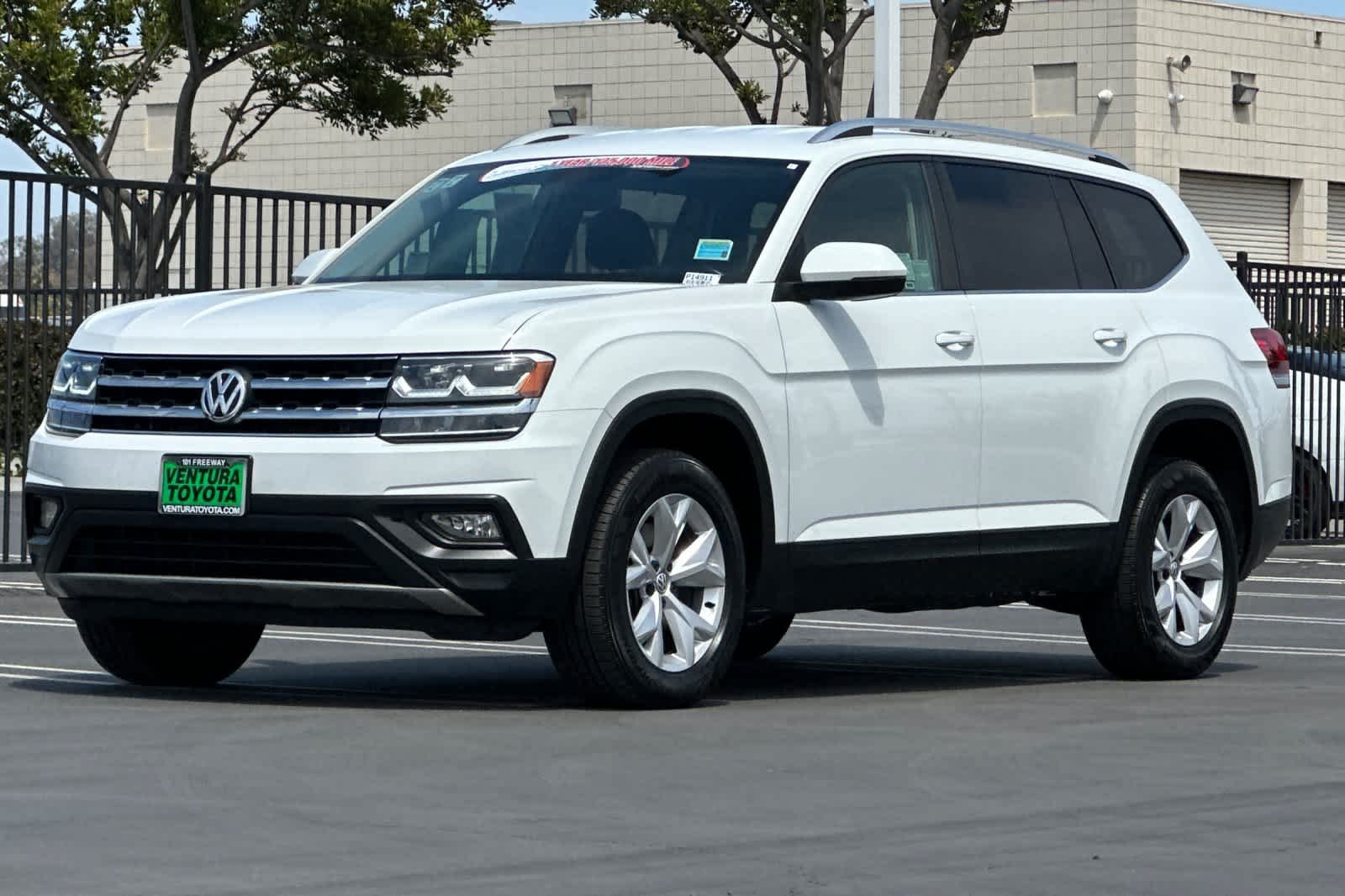 Used 2019 Pure White Volkswagen 2.0T SE image 8