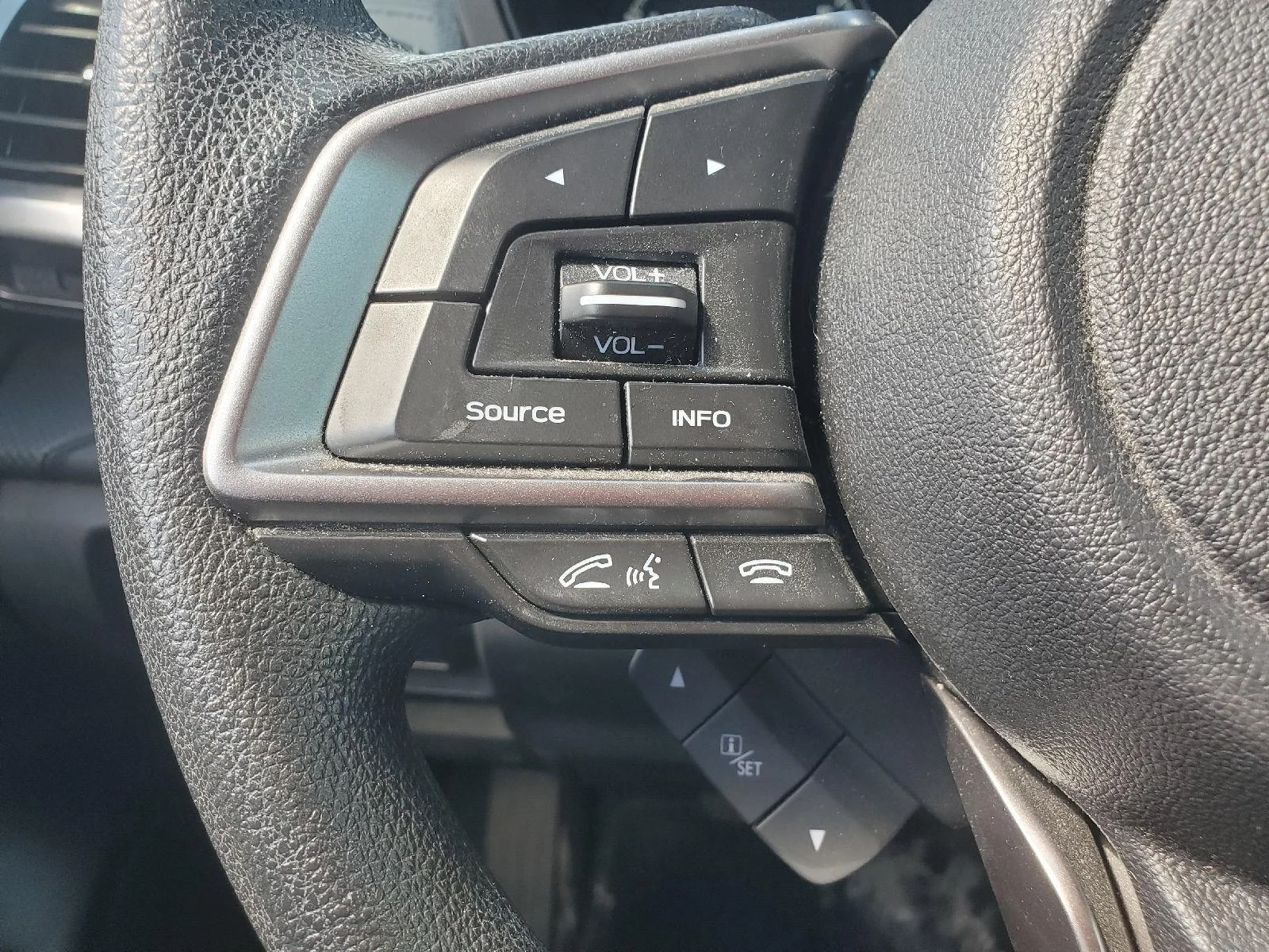 Used 2023 Crystal White Pearl Subaru Base image 9