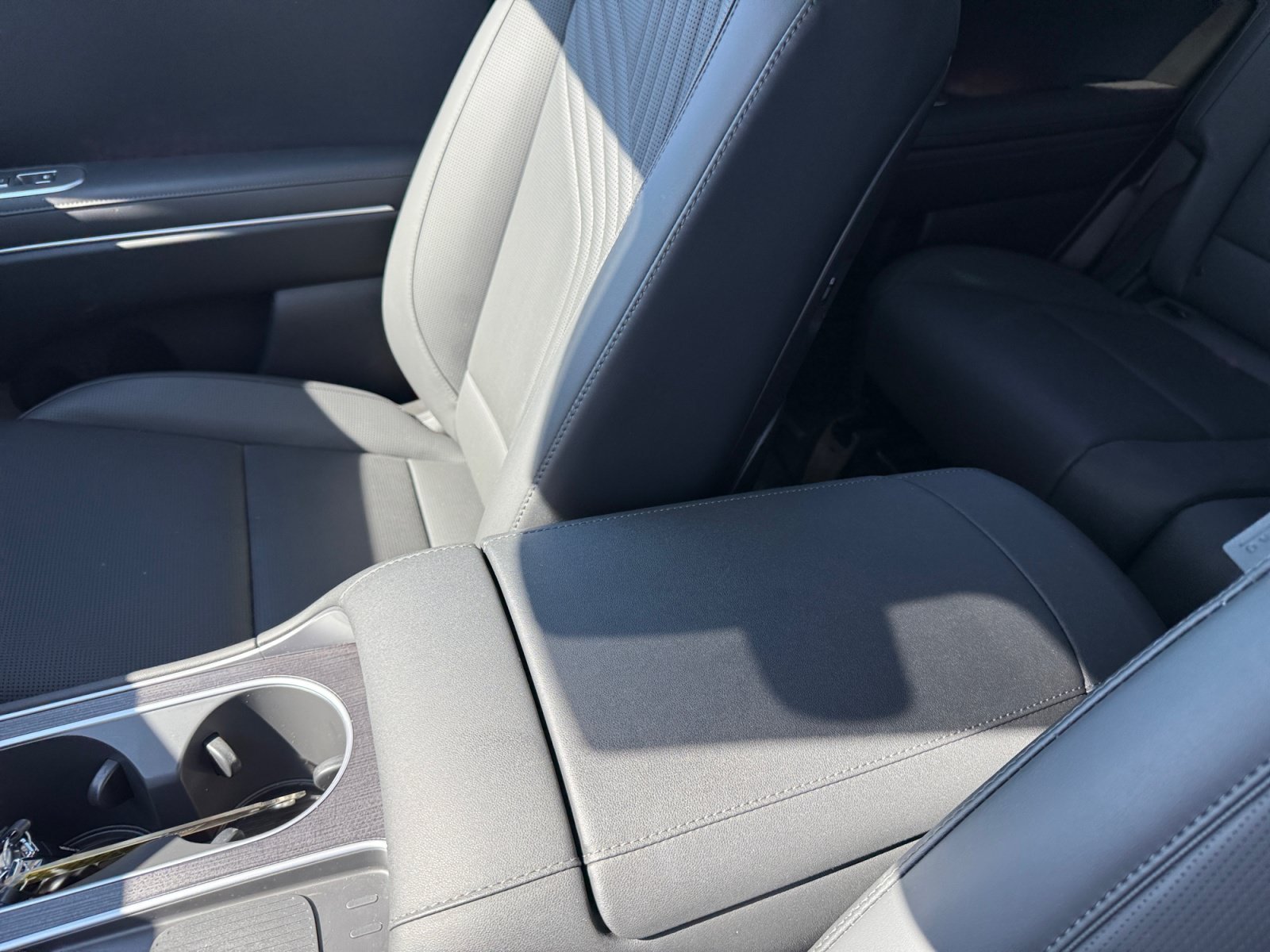 Certified Used 2026 White Pearl Hyundai SEL Premium image 14