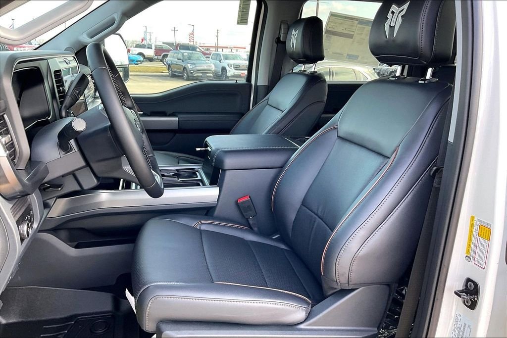 New 2026 Ford Super Duty F-250 Lariat 4D Crew Cab