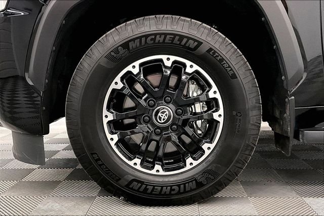 2026 Toyota Sequoia SR5 - Photo 10