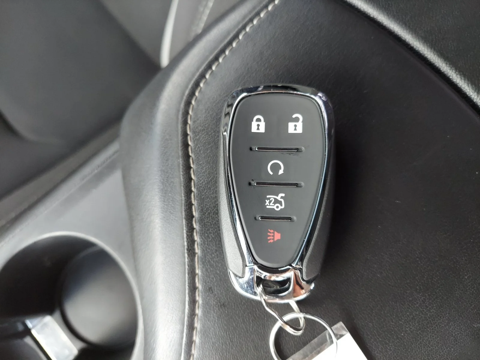 Used 2018 Red Hot Chevrolet 1LT image 28