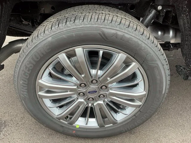 New 2026 Ruby Red Metallic Tinted Clearcoat Ford Platinum® image 15