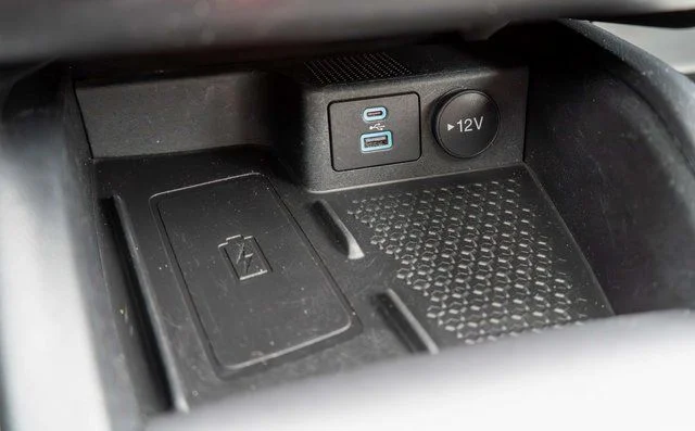 Used 2021 Silver Ford Badlands image 28