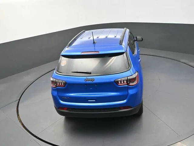 New 2026 Hydro Blue Pearlcoat Jeep Latitude image 16