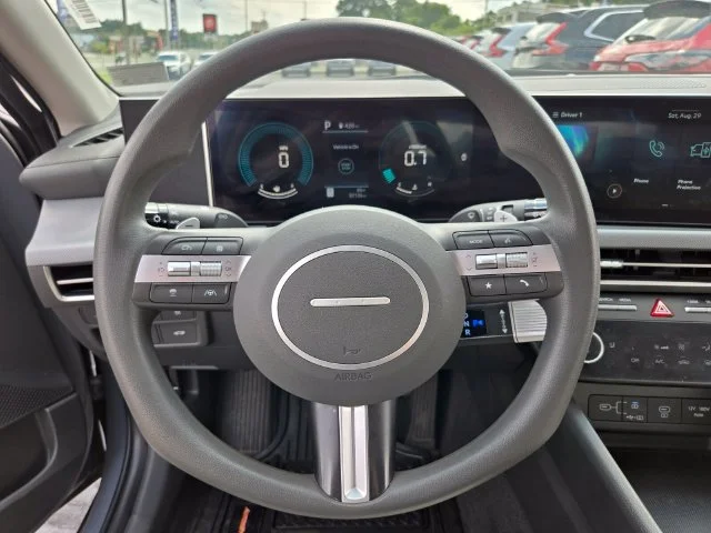 Used 2025 Blue Hyundai SEL image 30