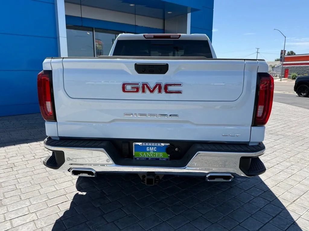 New 2026 Glacier White Tricoat GMC SLT image 8