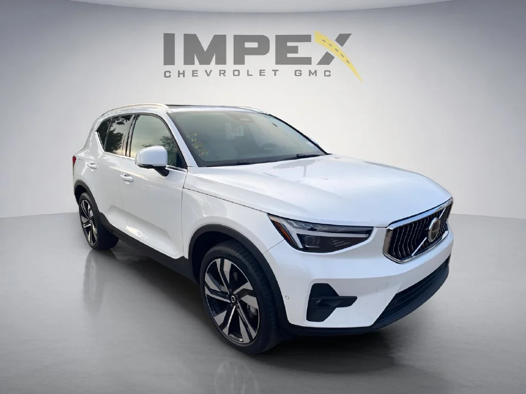 Used 2024  Volvo Ultimate Bright Theme image 7