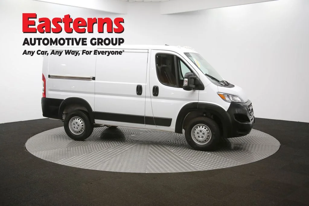 Used 2025 White Ram Low Roof image 43