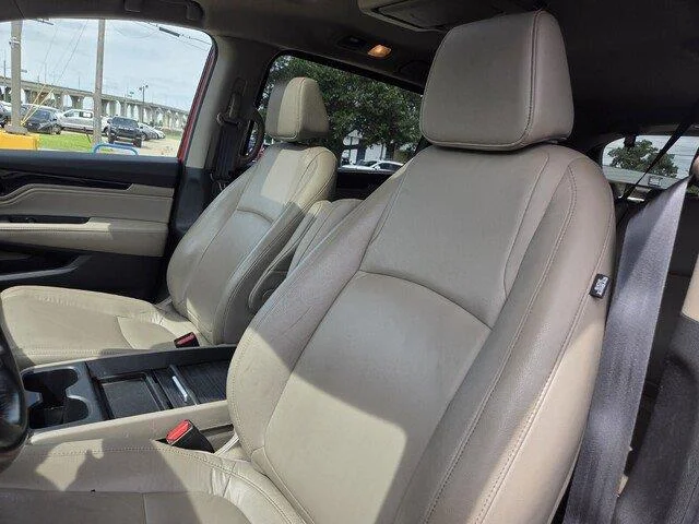 Used 2022 Radiant Red Metallic II Honda Touring image 11
