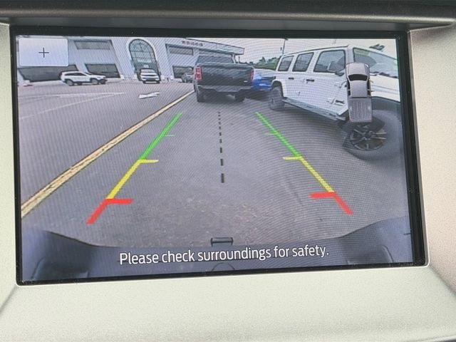 Used 2021 Silver Ford XLT image 21