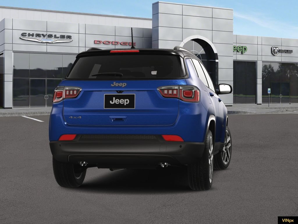 New 2026 Fathom Blue Pearl-Coat Exterior Paint Jeep Limited image 14