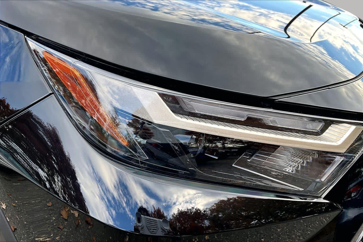 Used 2025 Midnight Black Metallic Toyota XLE image 26