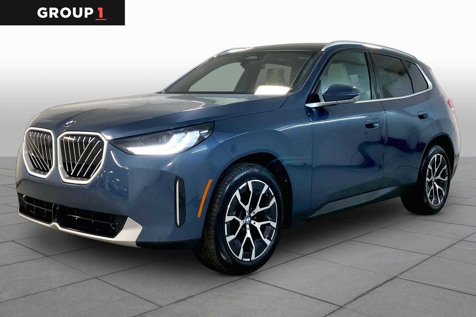 2025 BMW X3 30 XDRIVE's photo