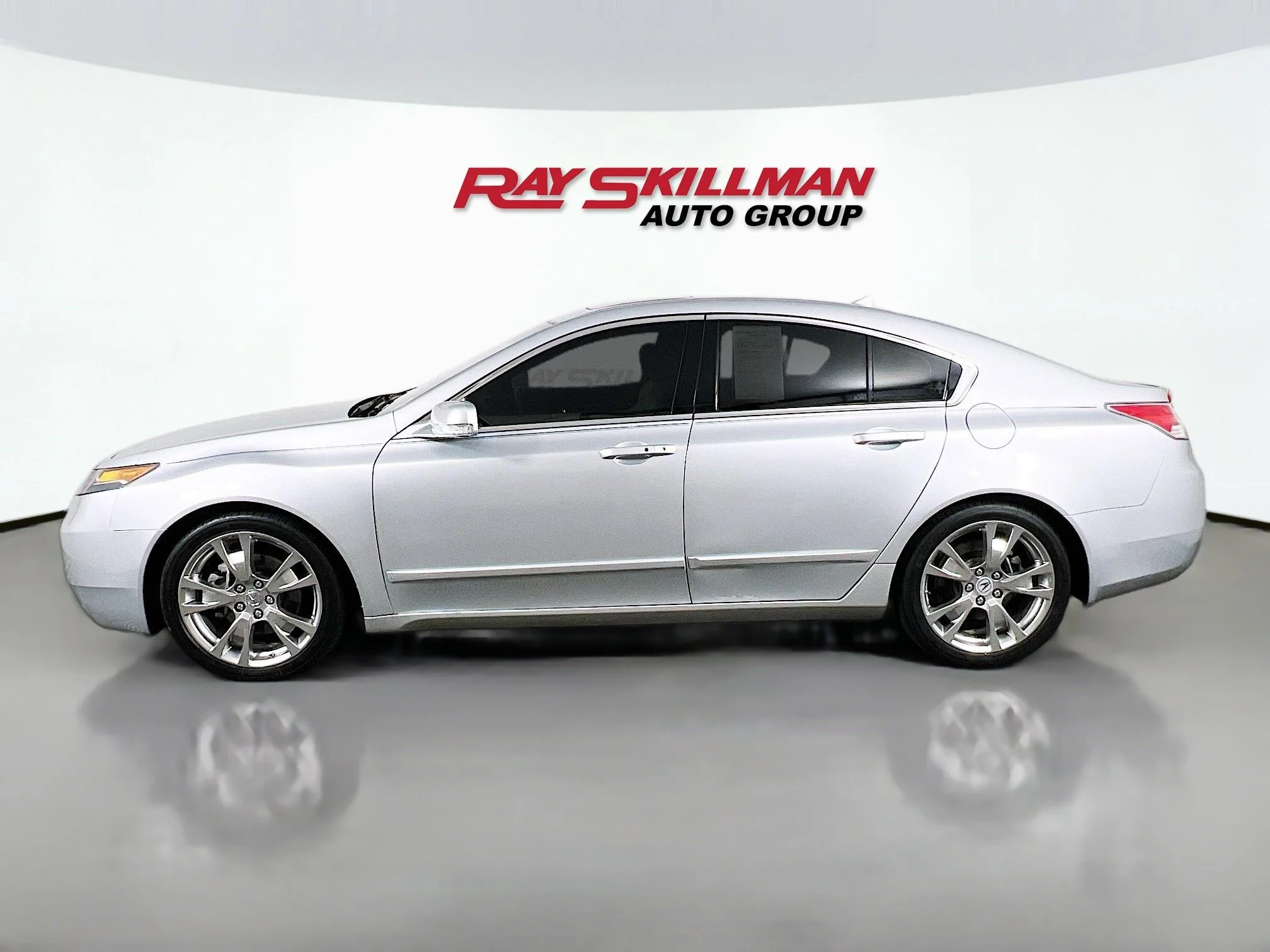 Used 2012 Silver Acura ADVANCE AUTO image 4