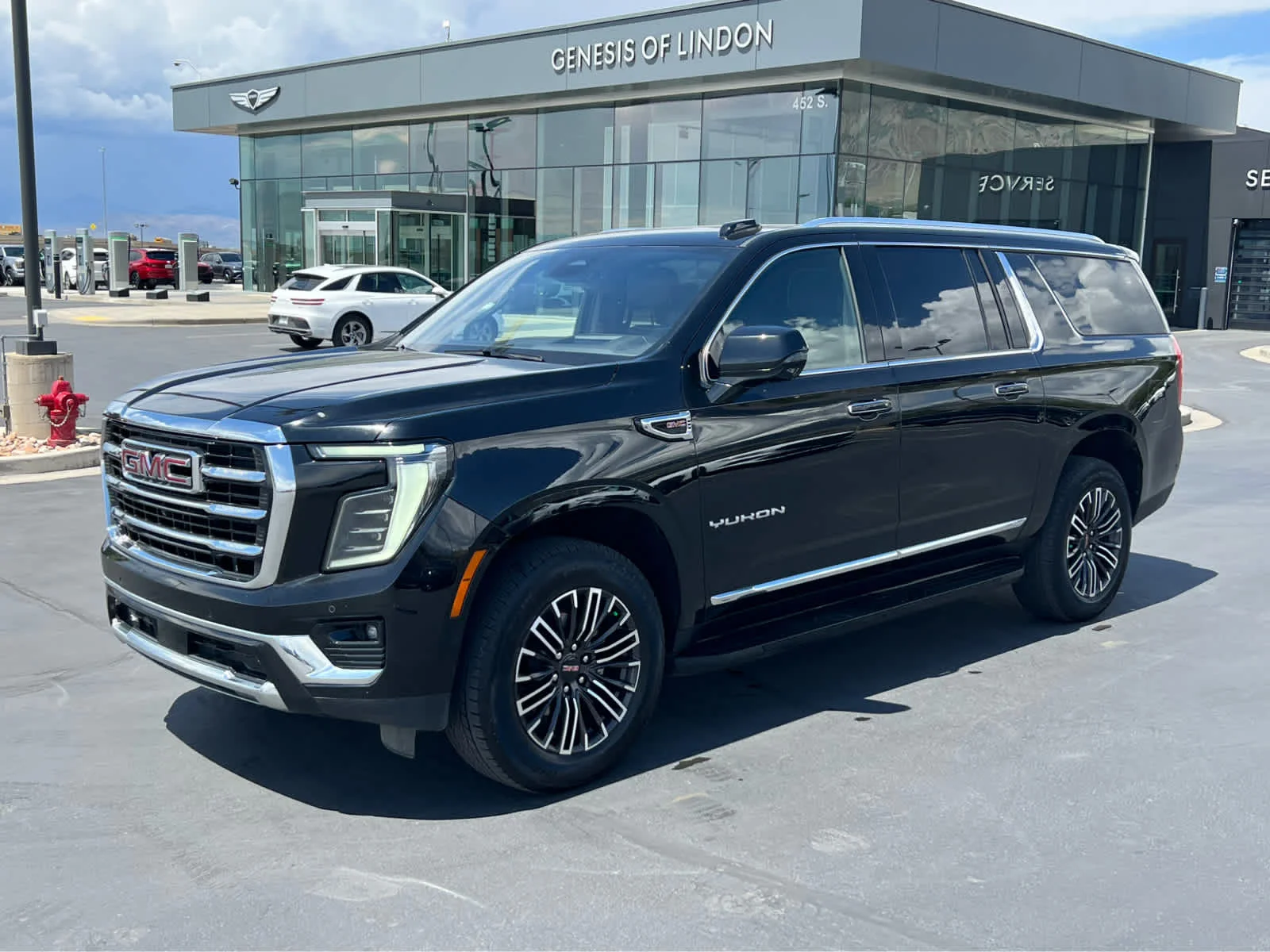 2025 GMC Yukon ELEVATION 4X4's photo