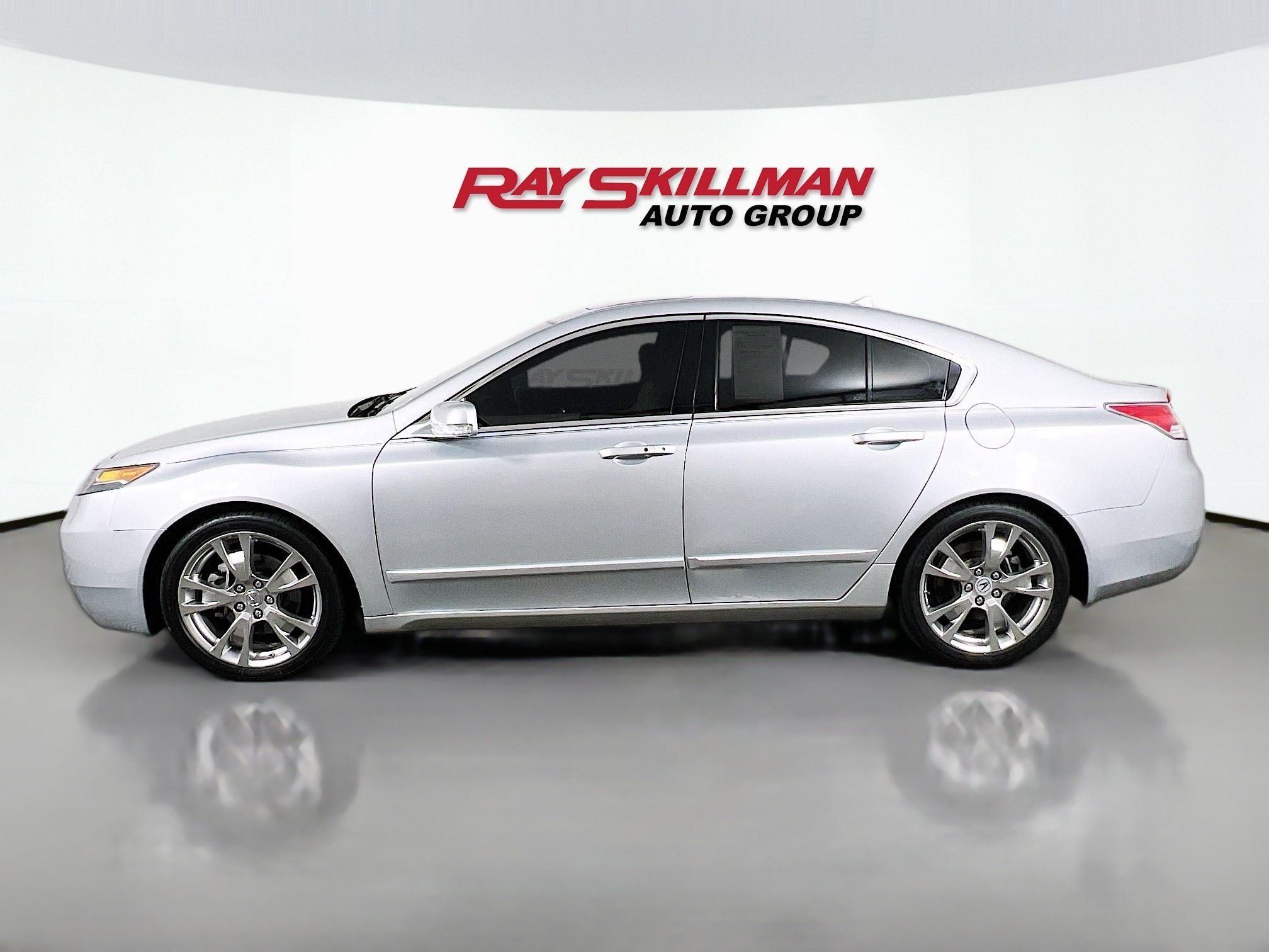 Used 2012 Silver Acura ADVANCE AUTO image 4