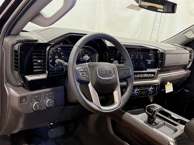 2026 GMC Sierra 1500 SLT - Photo 11