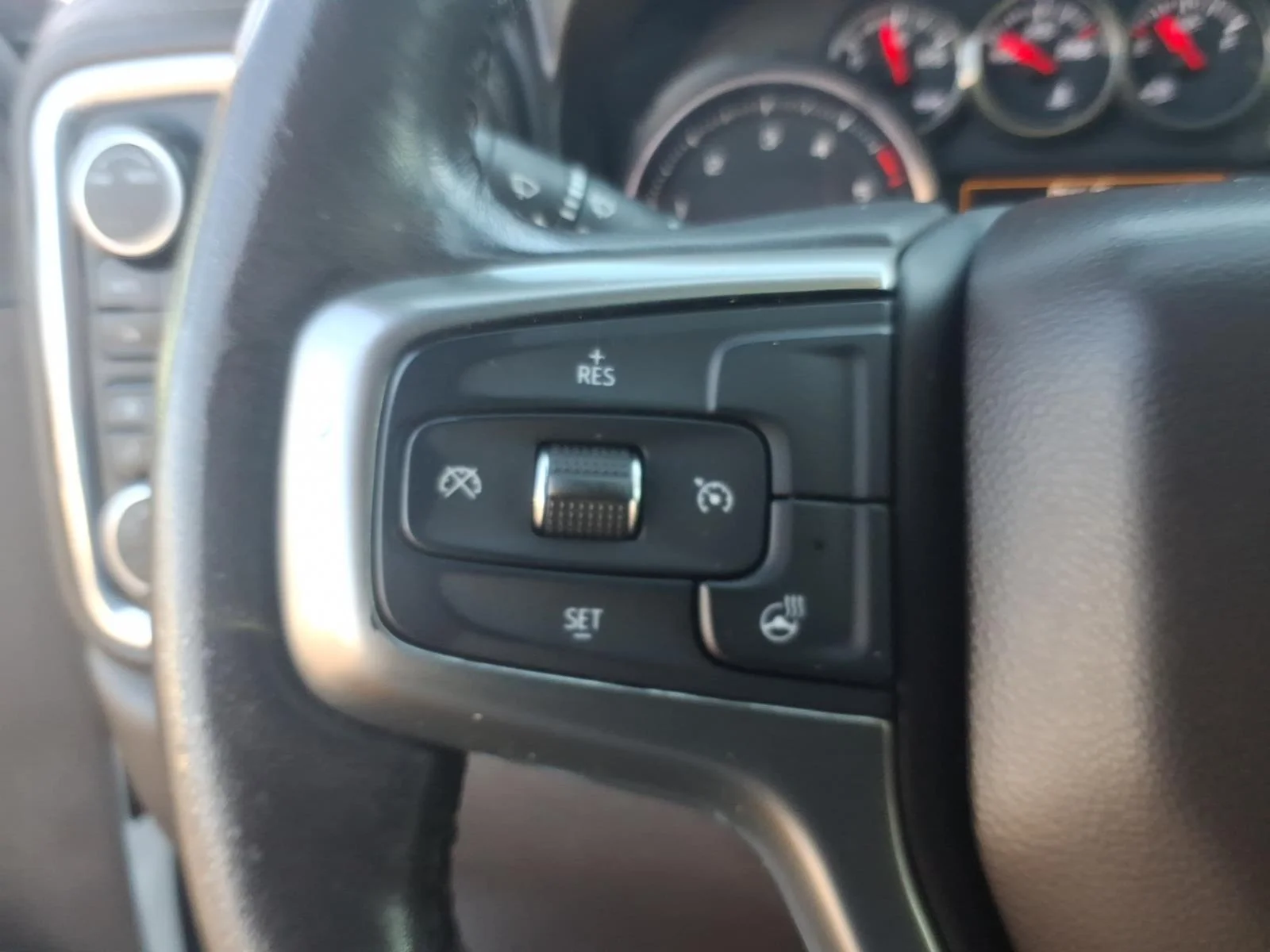 2021 Chevrolet Silverado 2500HD LTZ - Photo 25