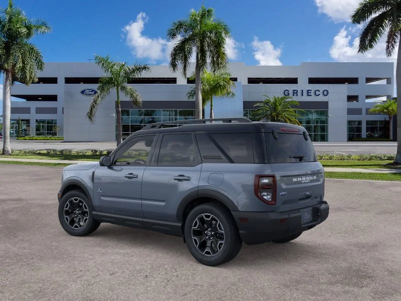 New 2026 Azure Gray Metallic Tri-Coat Ford Outer Banks® image 28