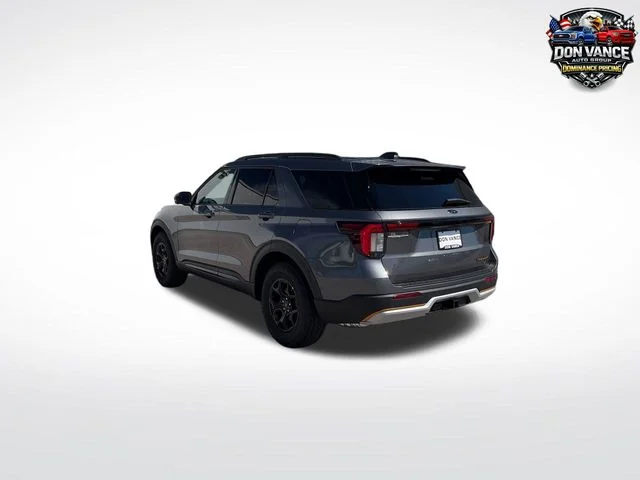 New 2026 Gray Ford Tremor image 4