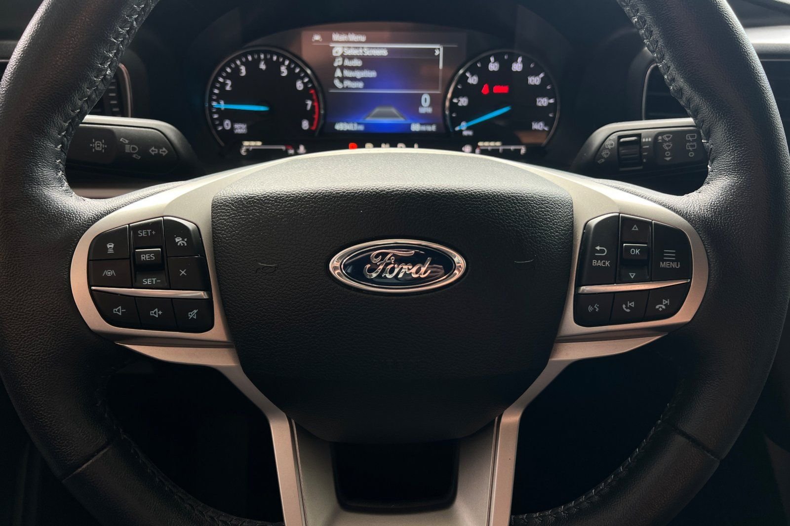 Used 2022 Black Ford XLT image 27