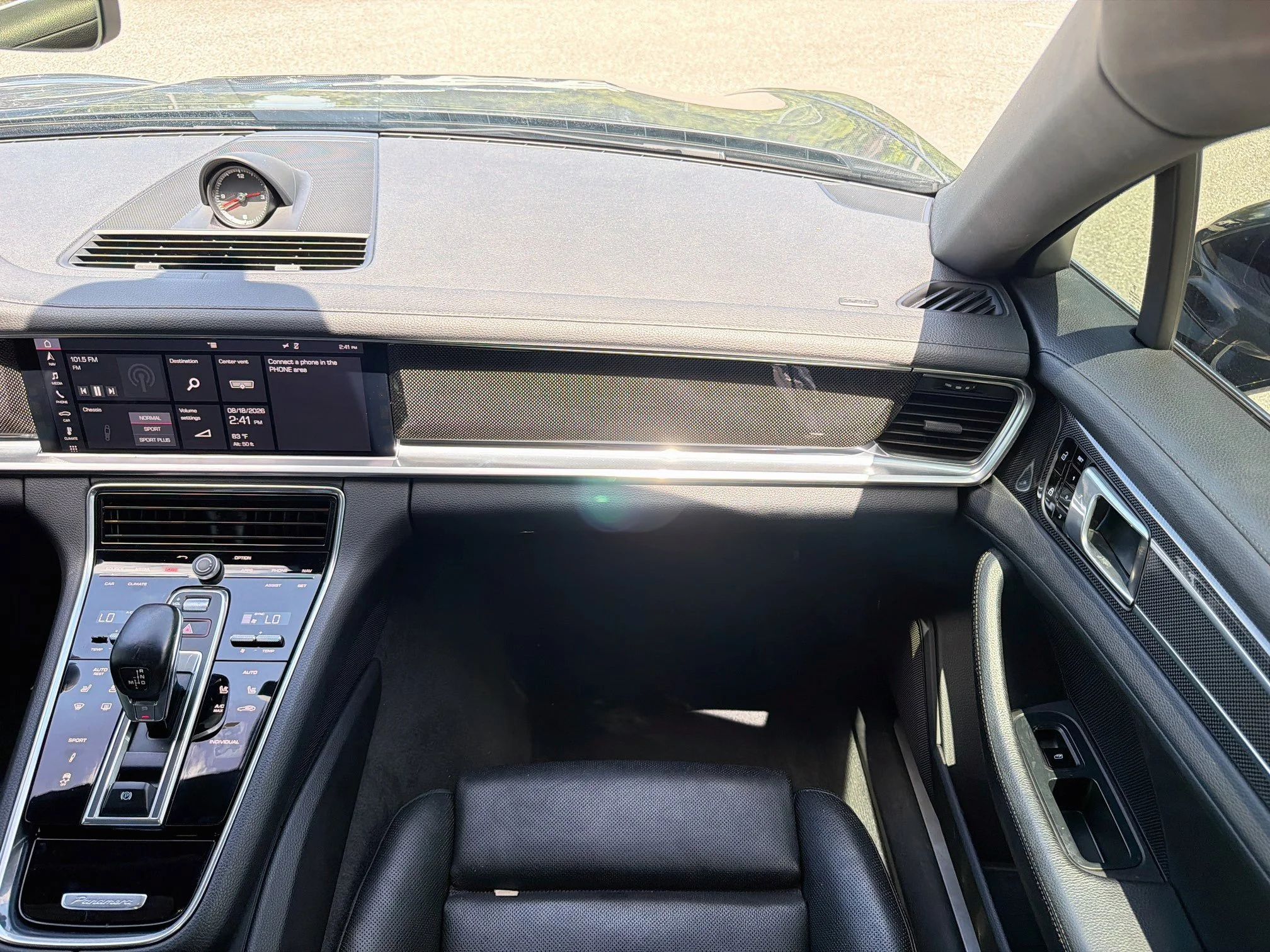 Used 2020 Volcano Grey Metallic Porsche 4 image 18