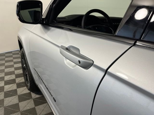 Used 2026 Silver Jeep Altitude image 13