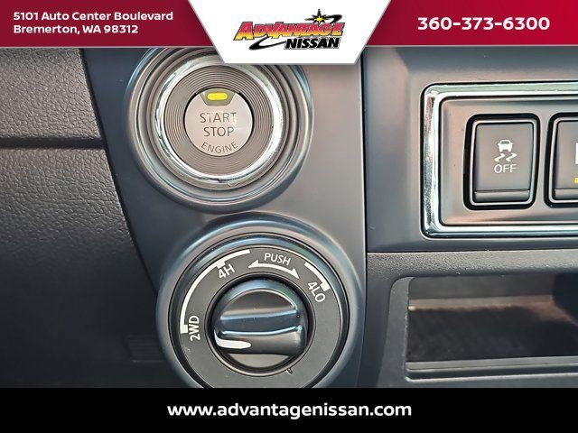Used 2022 Glacier White Nissan SV image 18