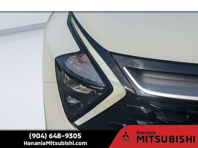 Used 2023 White Kia EX image 9