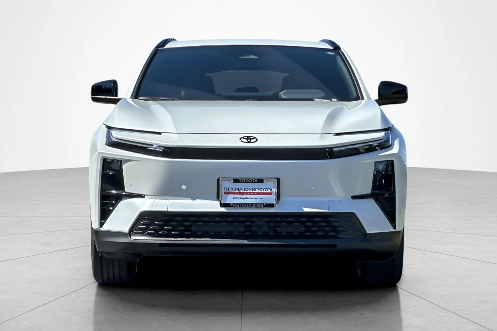 New 2026 Wind Chill Pearl <sup>1</sup> Toyota  SE image 8