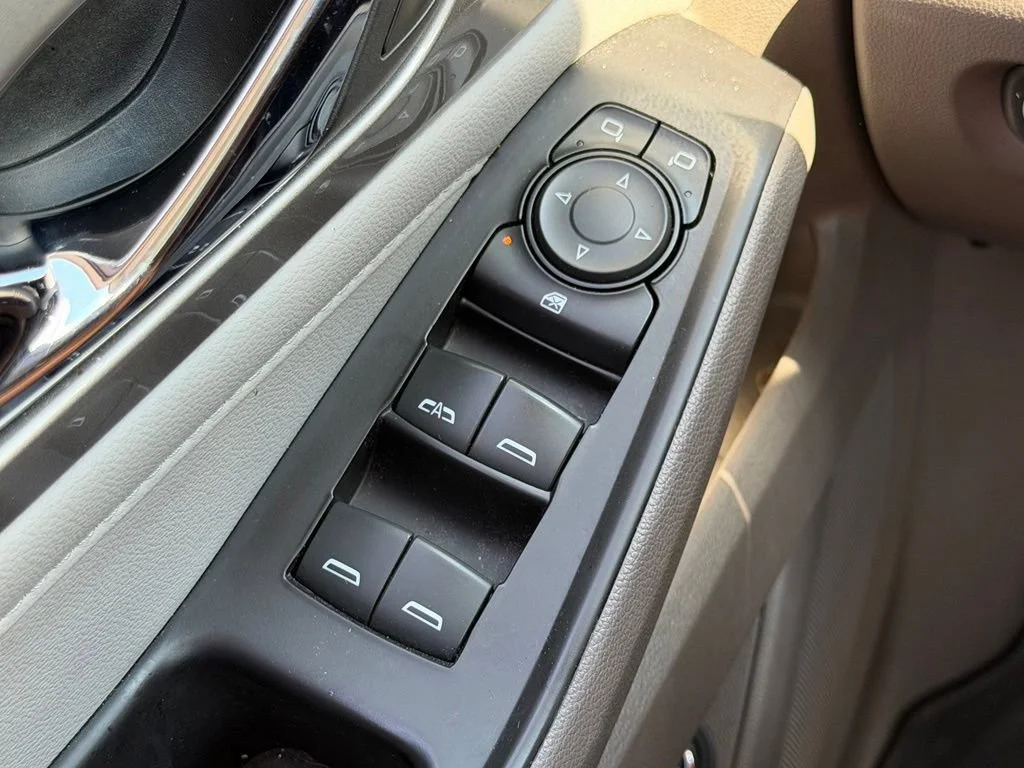 Used 2019 SATIN STEEL METALLIC Chevrolet LT Cloth image 23