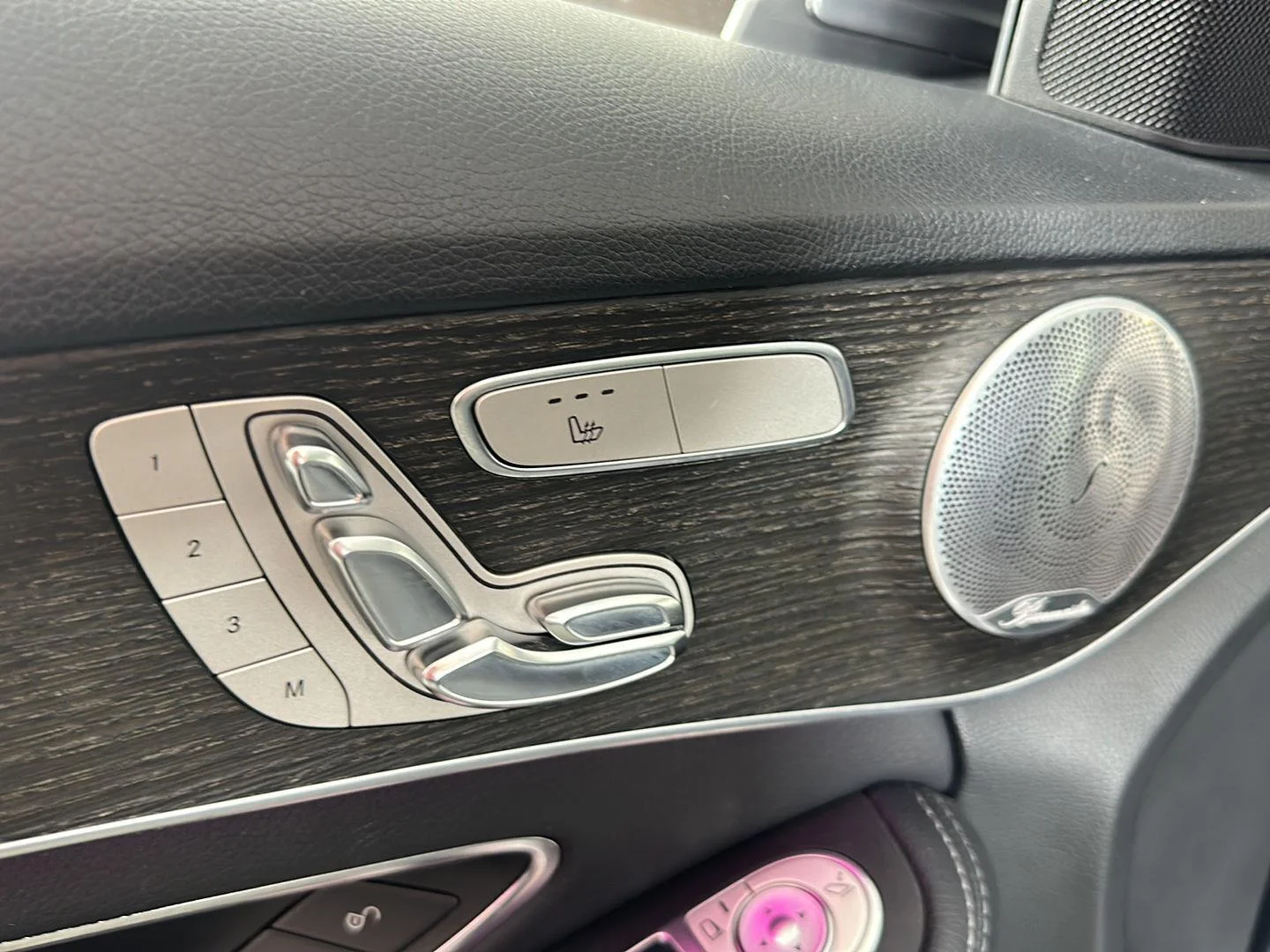 Used 2020 Selenite Grey Metallic Mercedes-Benz C 300 image 15