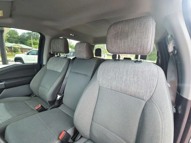 Used 2023 Blue Ford XLT image 21