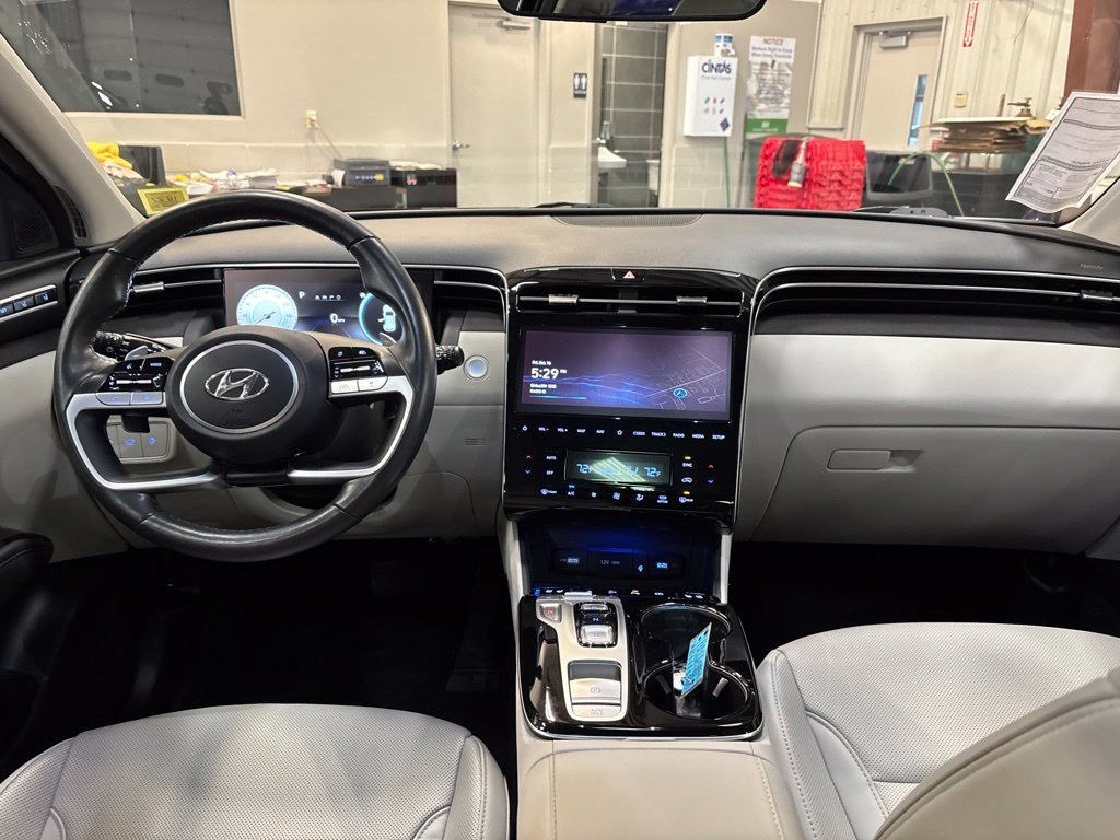 Used 2024 Black Hyundai Limited image 16