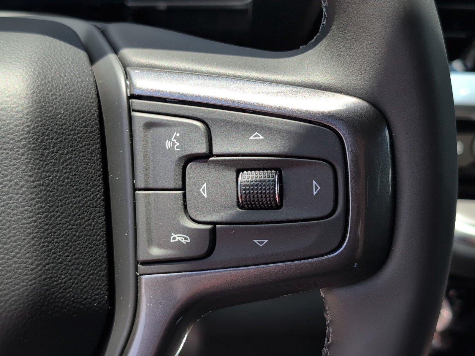 New 2026 Polar White Tricoat Chevrolet High Country image 28