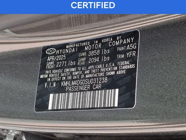 Used 2025 Gray Hyundai SEL Sport image 26