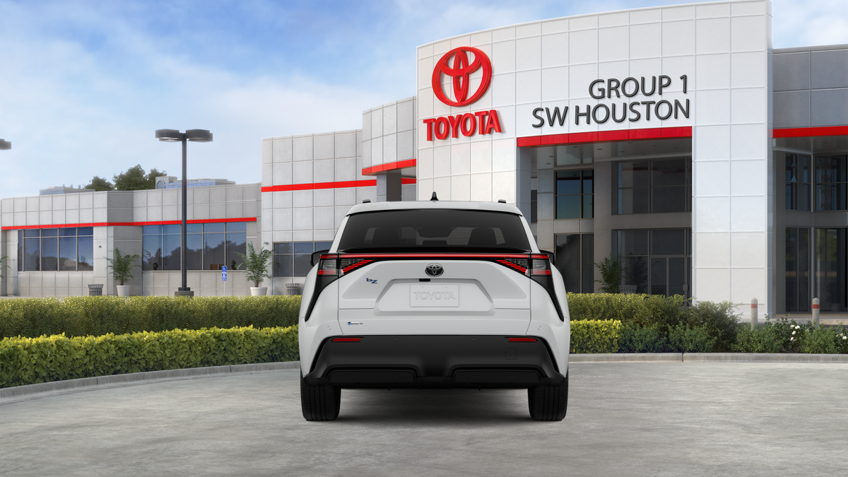 New 2026 Wind Chill Pearl Toyota XLE image 8