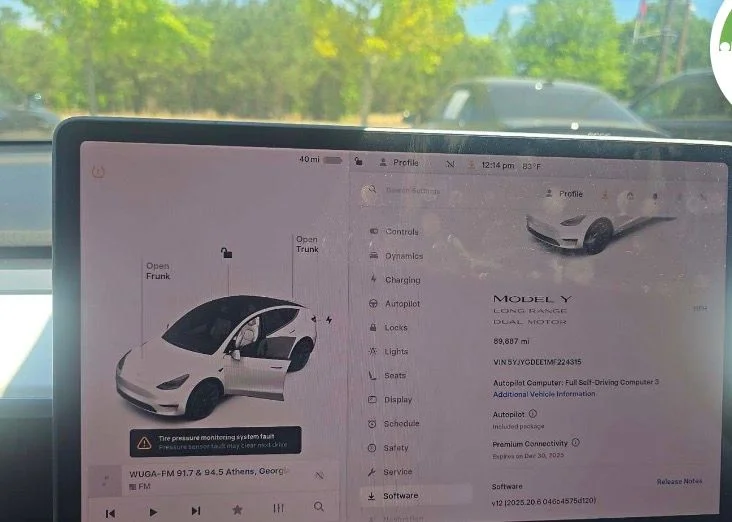 Used 2021 White Tesla Long Range image 13