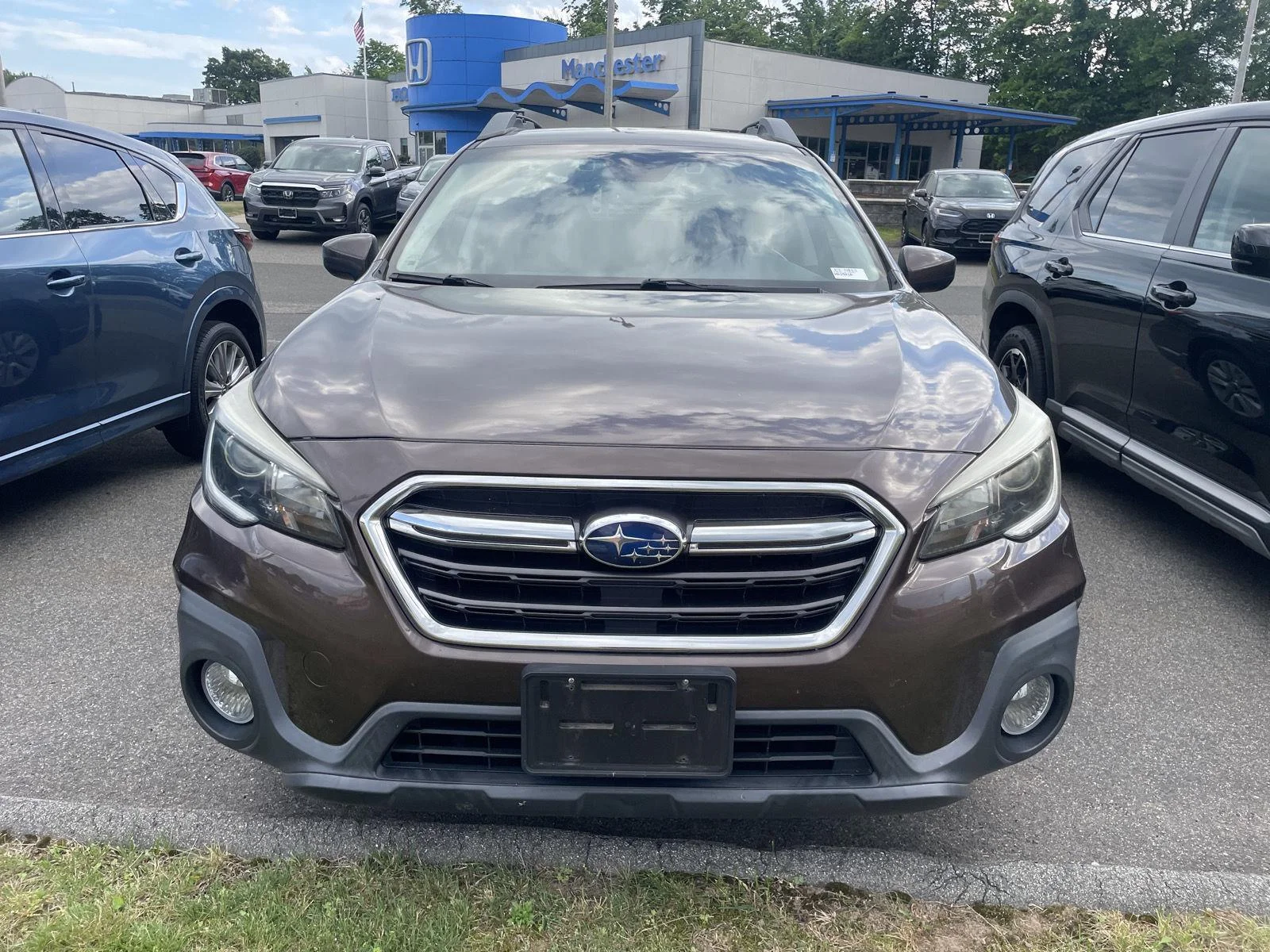 Used 2019 Subaru Outback Premium with VIN 4S4BSAFC9K3369897 for sale in Manchester, CT