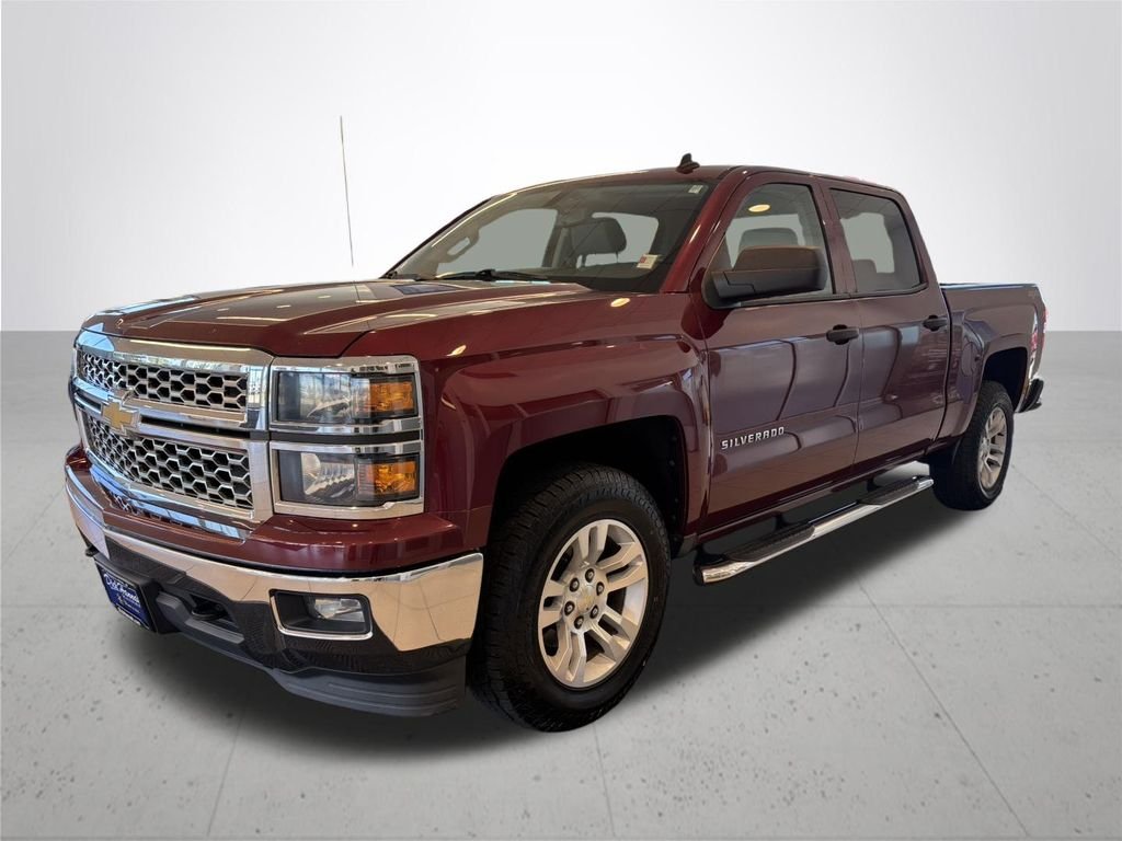 Used 2014 Red Chevrolet LT image 2