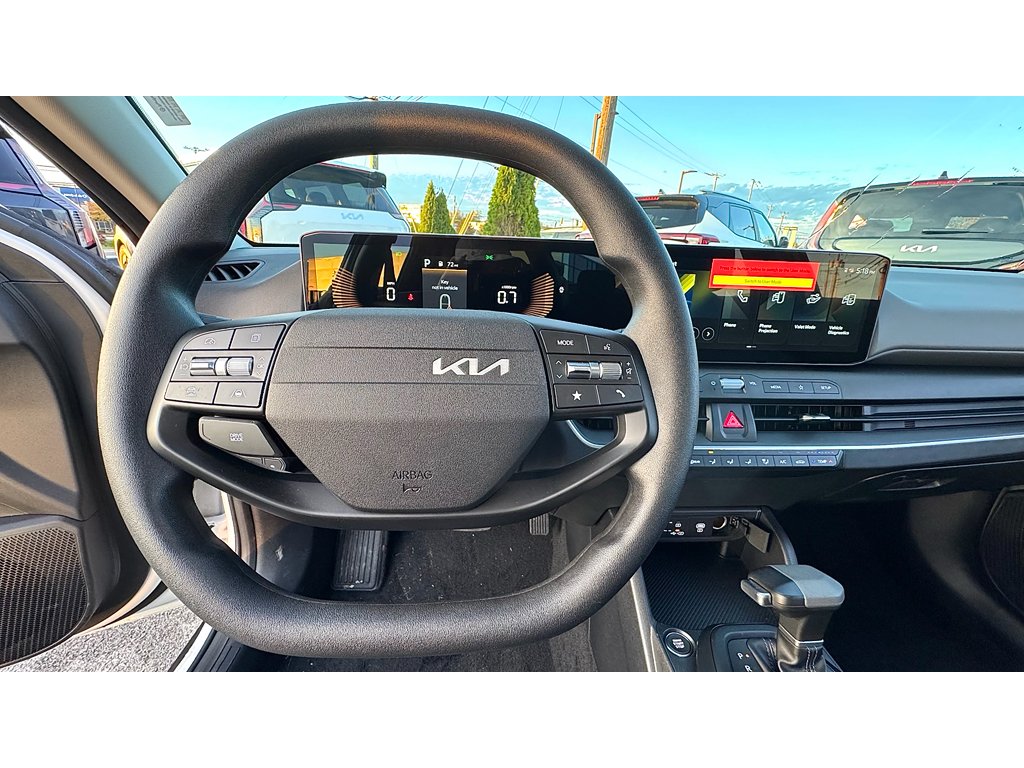 New 2026 Snow White Pearl Kia LXS image 10