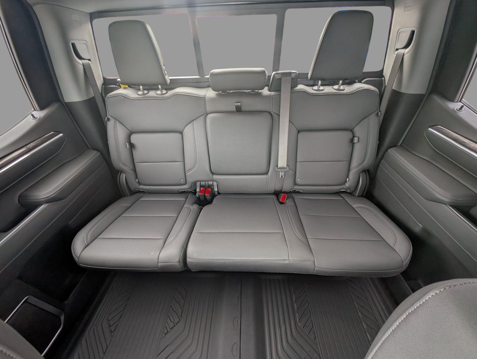 2026 Chevrolet Silverado 1500 LTZ - Photo 39
