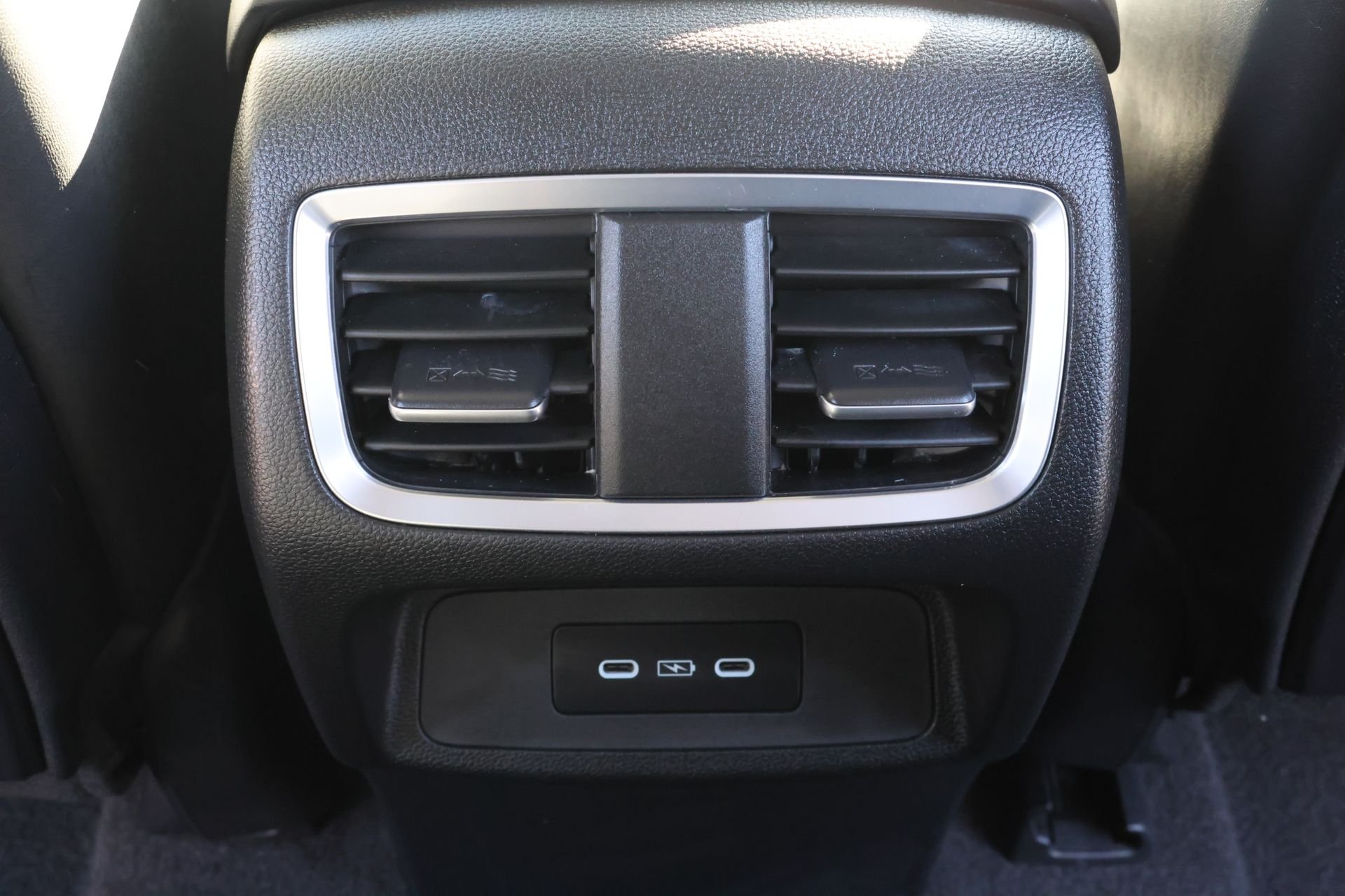 2025 Acura RDX Technology Package - Photo 22