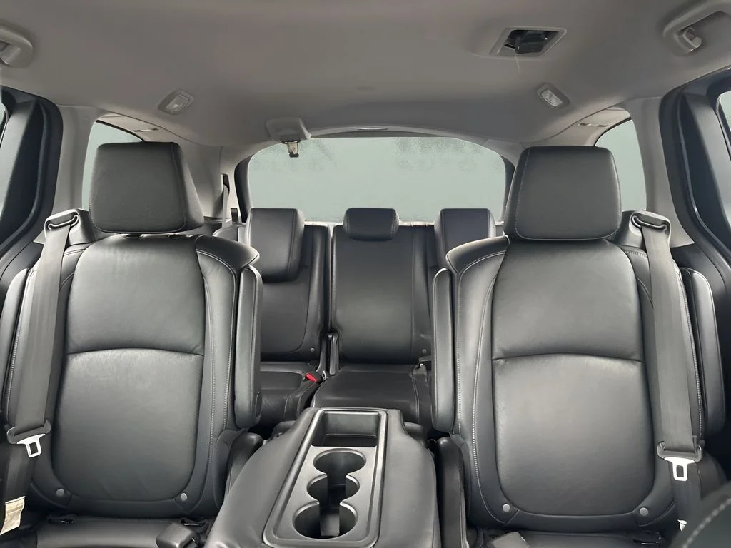 Used 2023 Blue Honda Touring image 12
