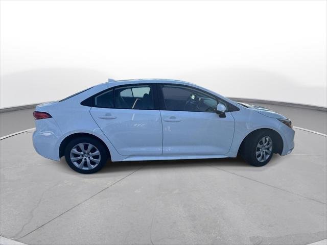 Certified Used 2024 Ice Cap Toyota LE image 5