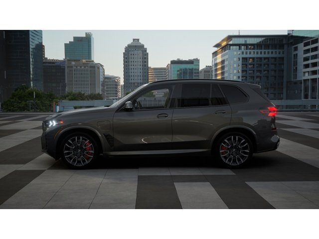New 2026 Dravit Grey Metallic BMW xDrive50e image 4
