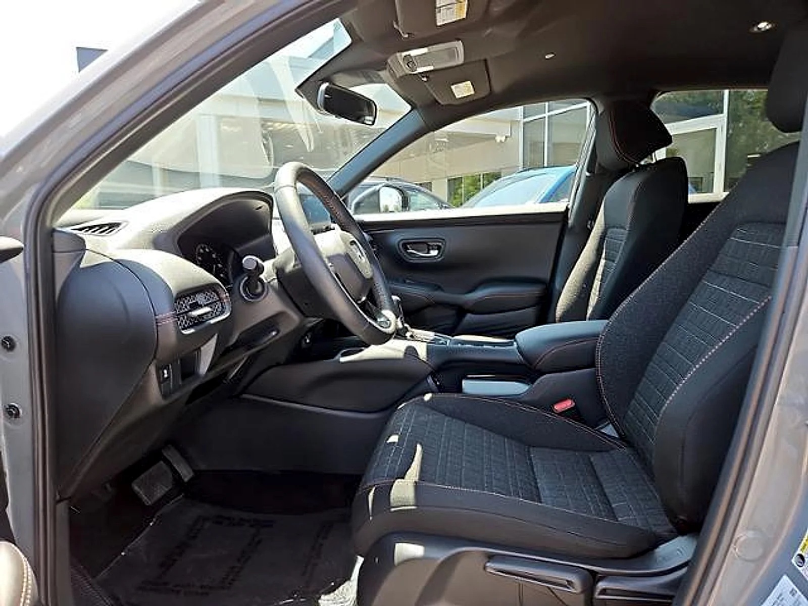 Used 2024 Urban Gray Pearl Honda Sport image 13