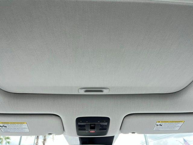 New 2026 Silver Hyundai Blue SEL Premium 7P image 25