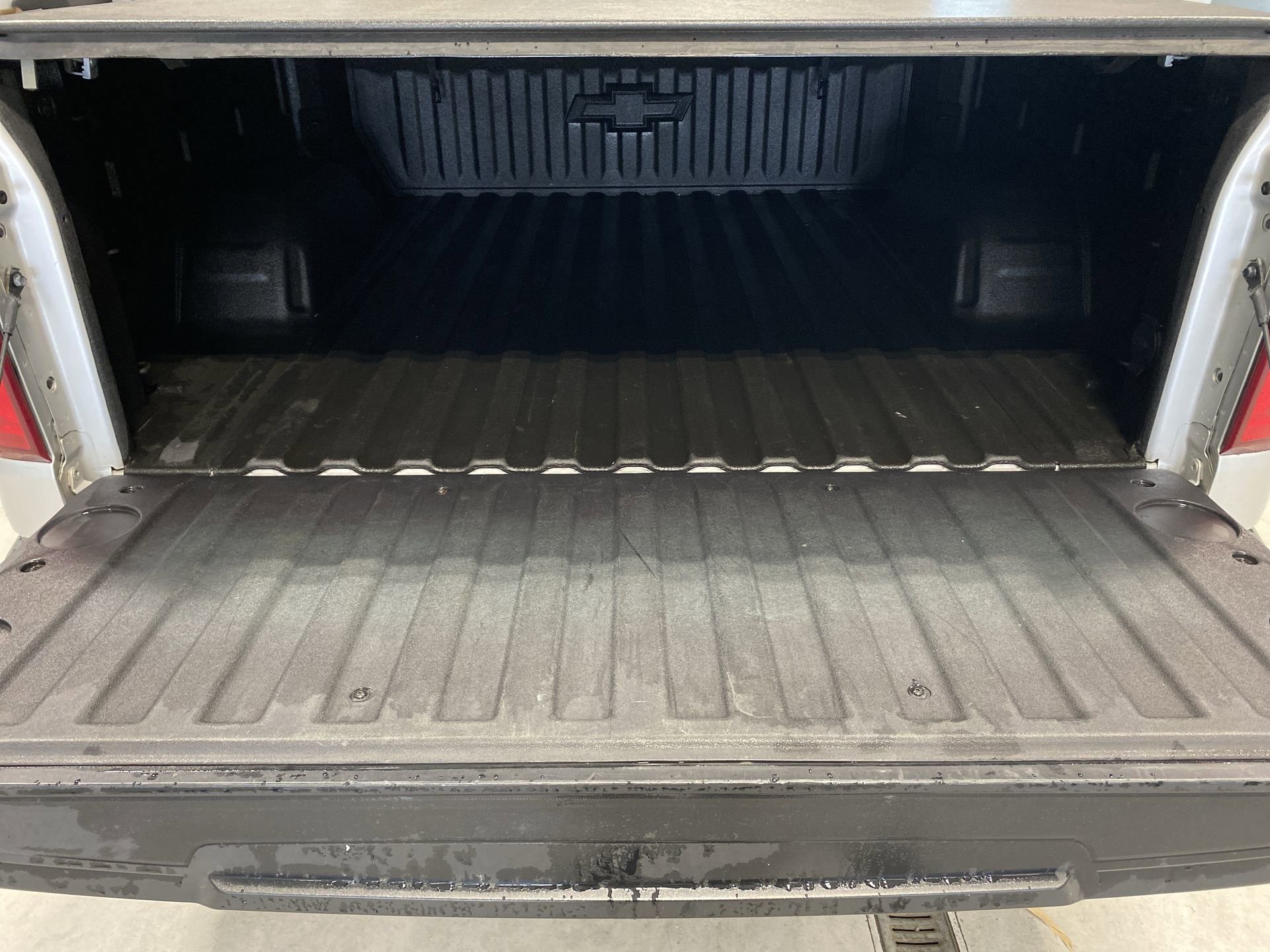 Used 2021 Silver Ice Metallic Chevrolet RST image 25